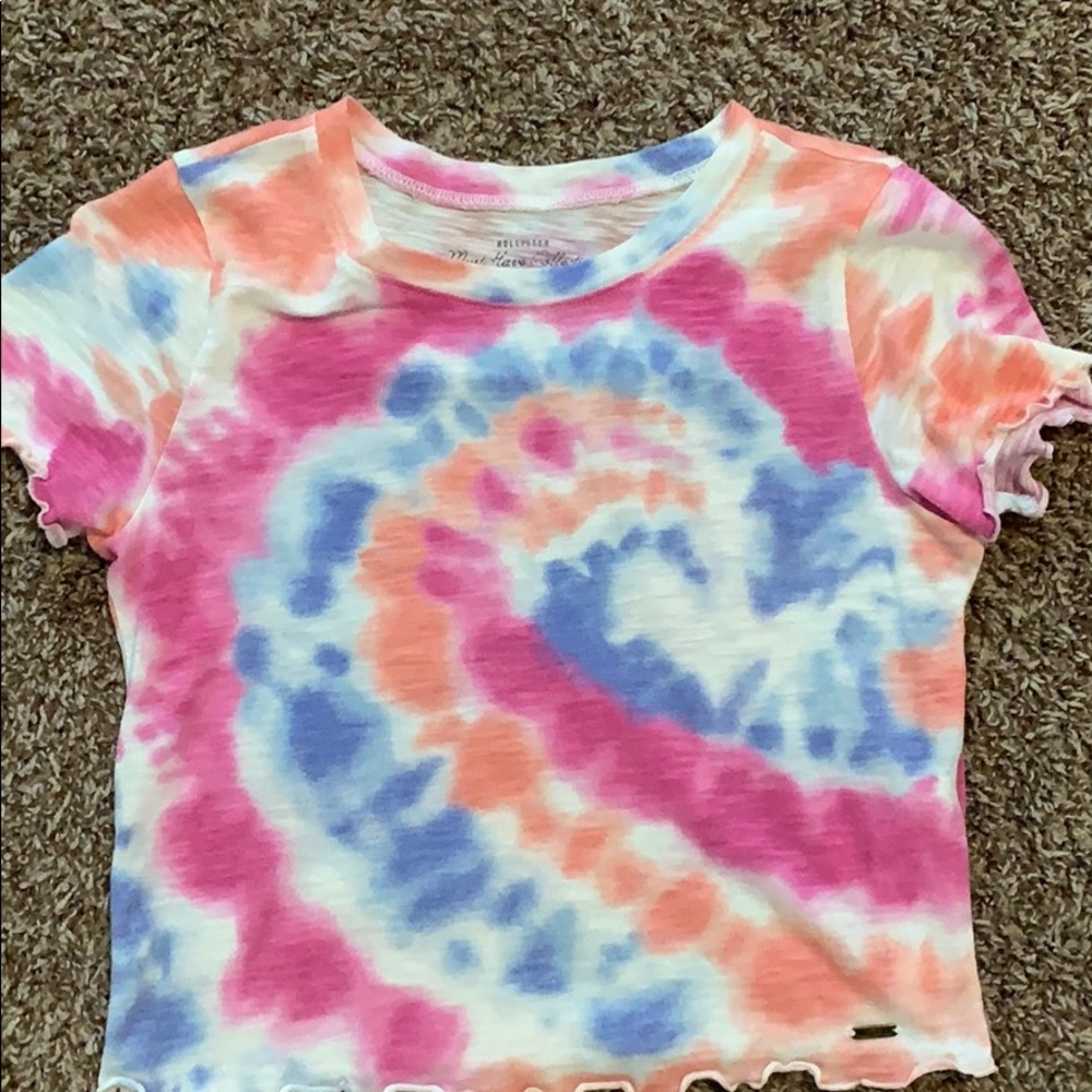 Hollister tee shirt
